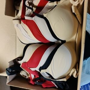 Soma Three Are 36C  And Five Are 38c Enbliss Wireless Bra